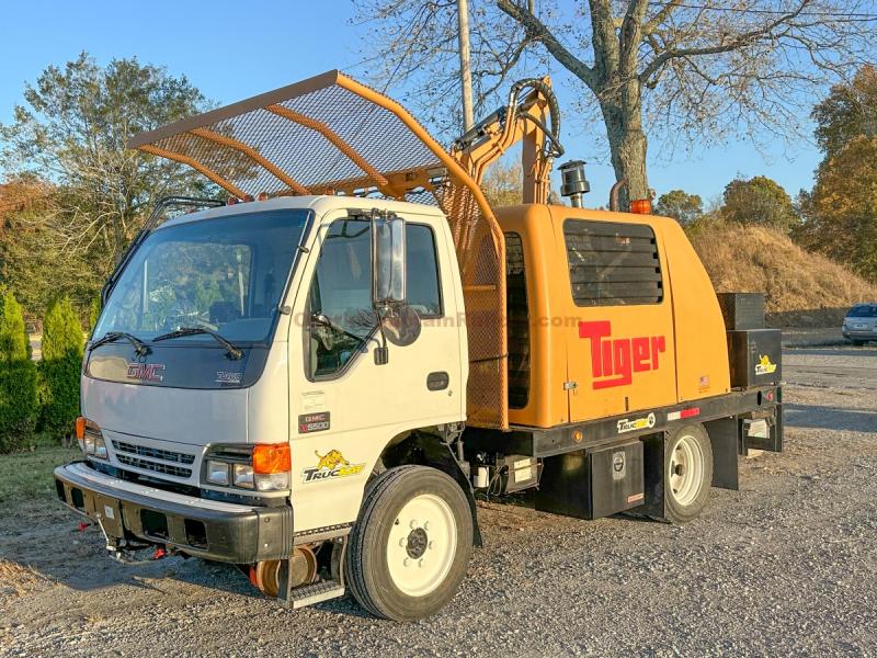 2003 GMC Hyrail Brush Cutter