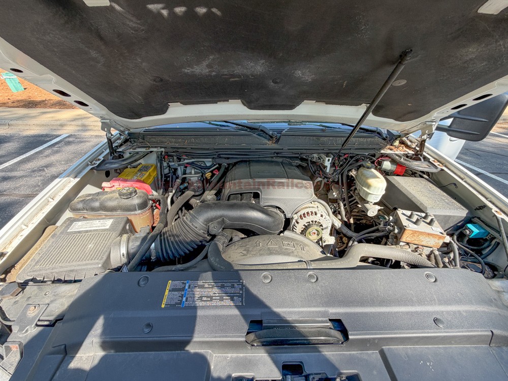 2007 Chevrolet Suburban 2500 Hy-Rail 